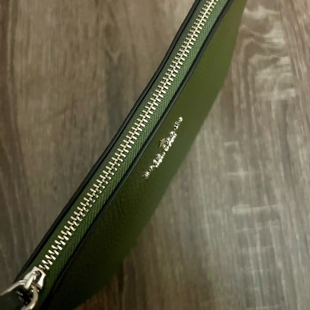 Kate Spade Forest Green Leather Pouch - Picture 7 of 8